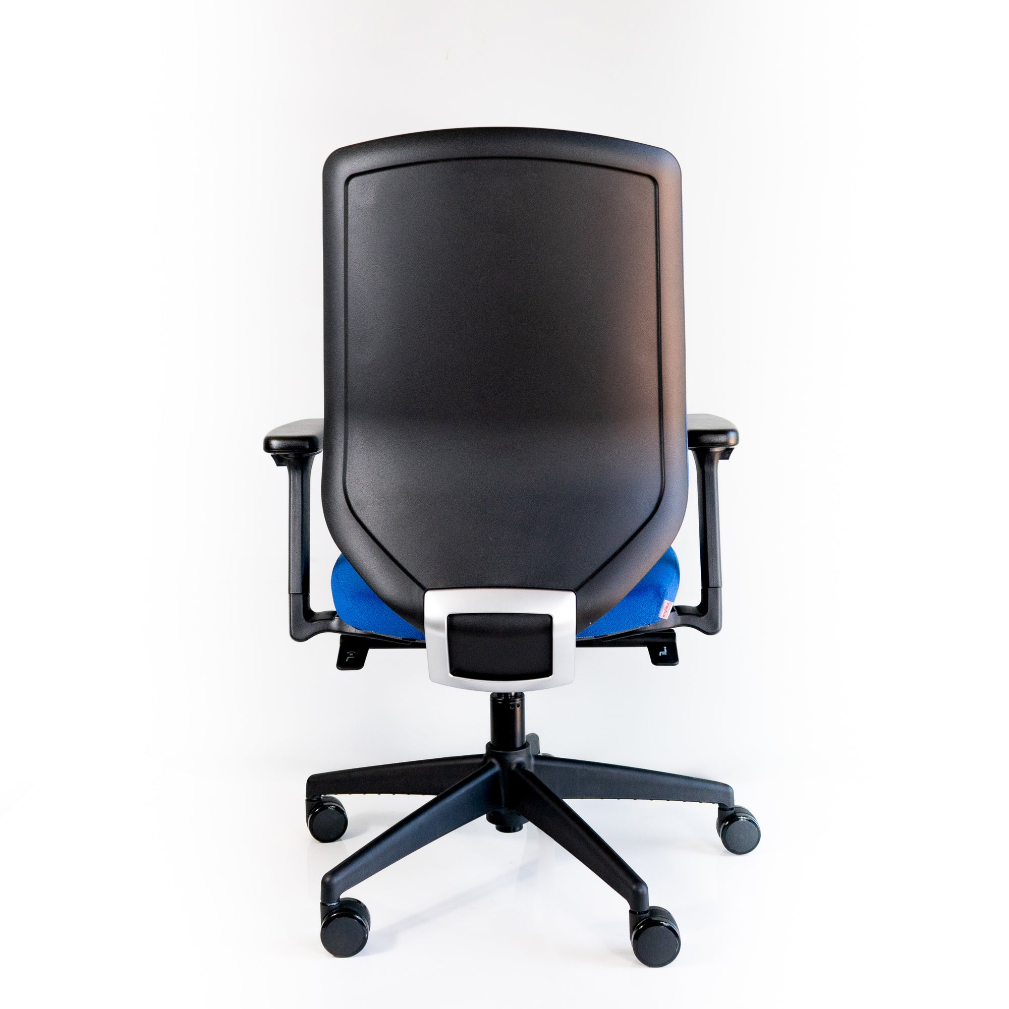 Silla Ejecutiva RE-2021 - OffiMobile